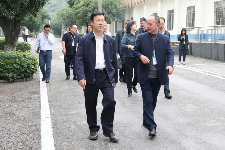 桂林市委副書記趙仲華蒞臨桂林南藥調(diào)研指導工作 桂林市委副書記趙仲華蒞臨桂林南藥調(diào)研指導工作