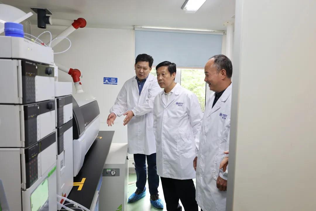 桂林市委副書記趙仲華蒞臨桂林南藥調(diào)研指導工作 桂林市委副書記趙仲華蒞臨桂林南藥調(diào)研指導工作